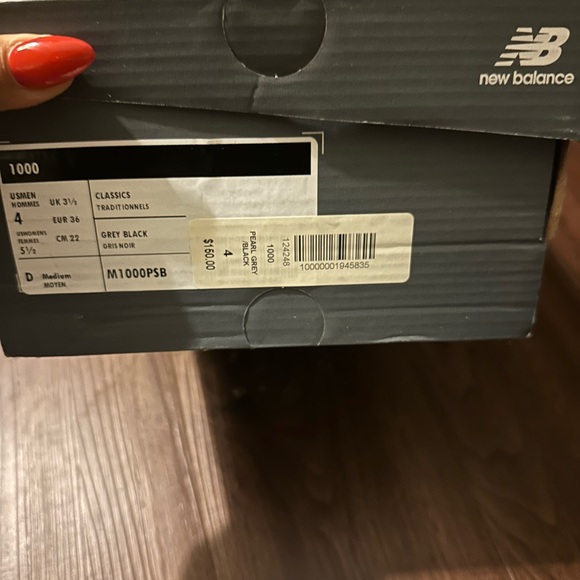 New Balance Cream and Gray Athletic Shoes - Picture 10 of 10